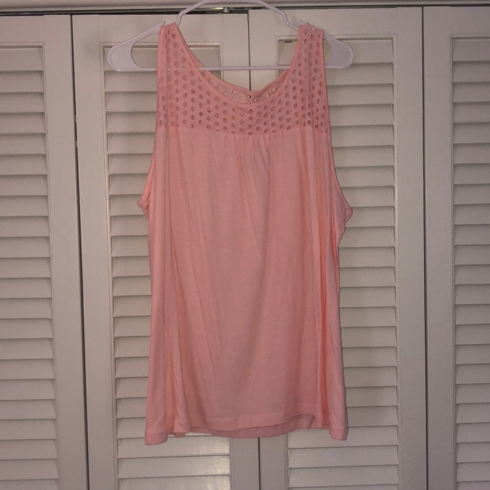 Pink tank top